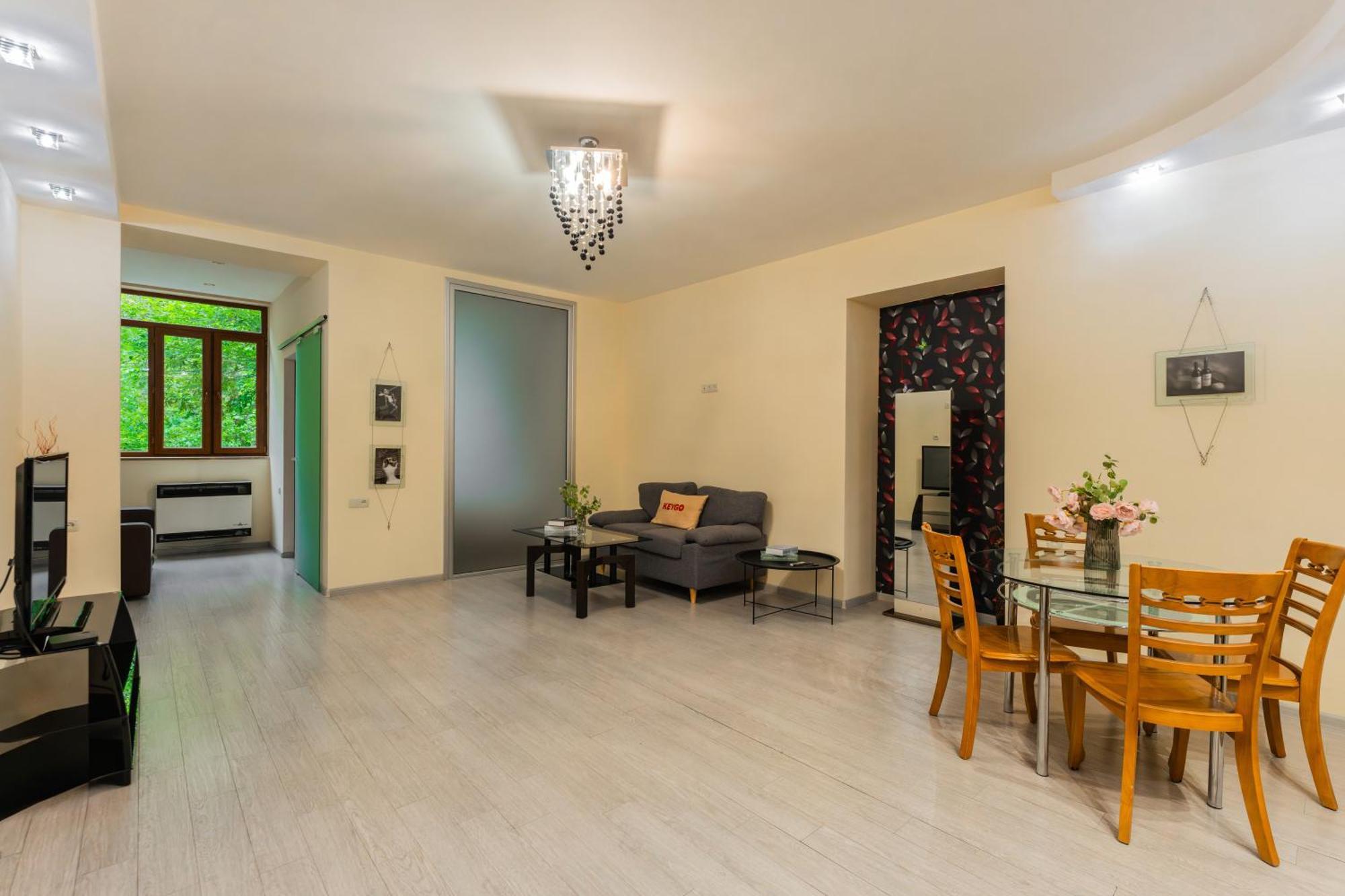 1Br Apt Near Opera Self-Enter By Keygo 25 Yerevan Exterior foto